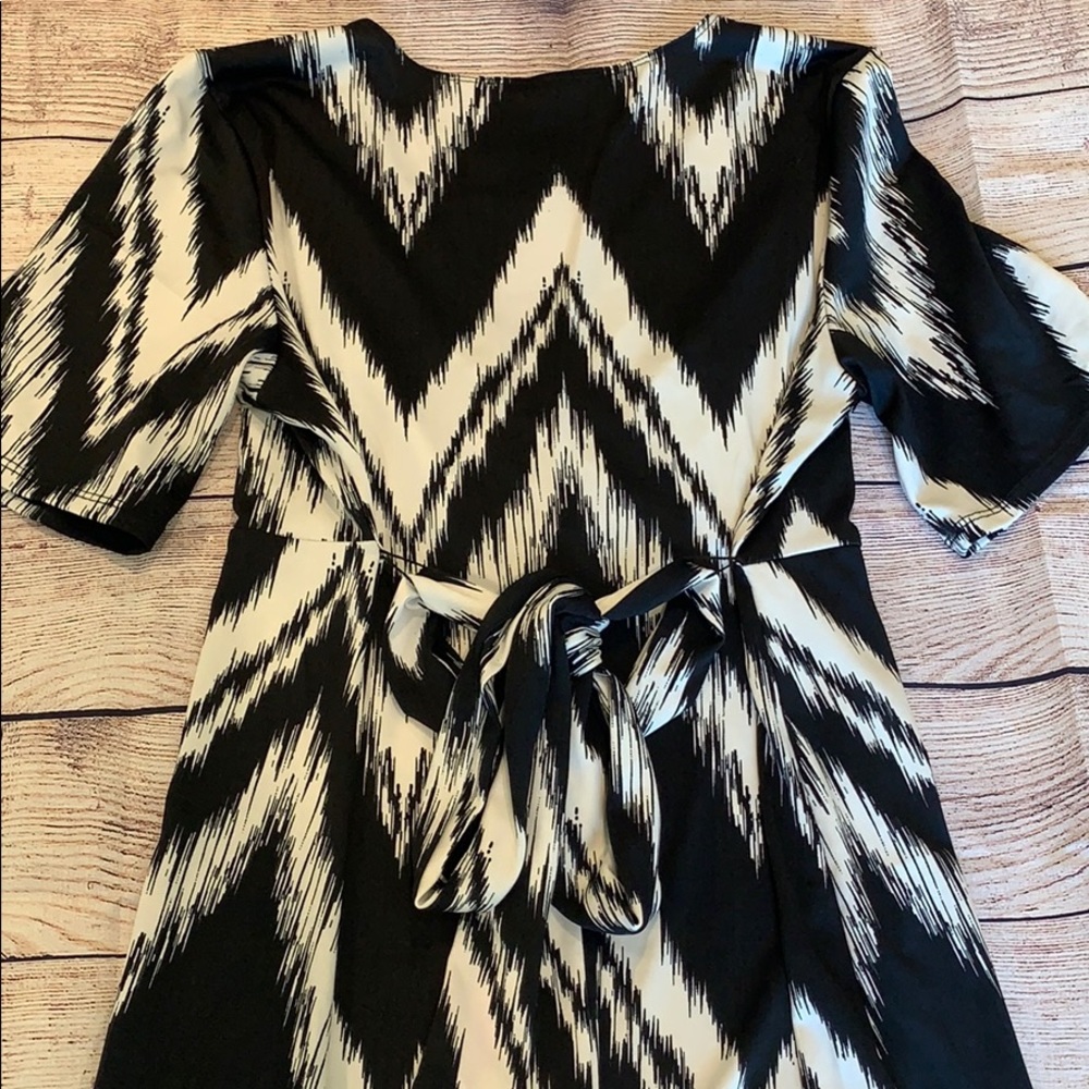 Maternity Dress Size Large - Picture 4 of 4